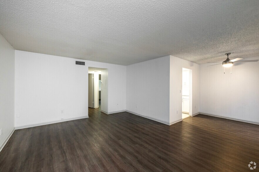 More Photos Of 1405 S Lorenzo Ave, Tampa Apartments For Sale