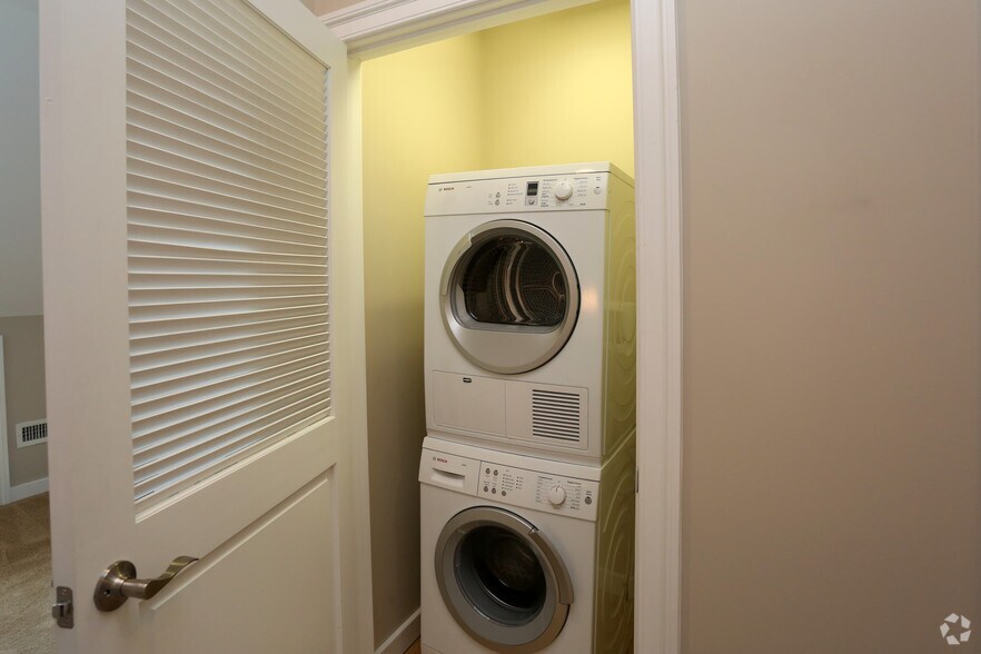 More Photos Of 125 W Saratoga St, Baltimore Apartments For Sale