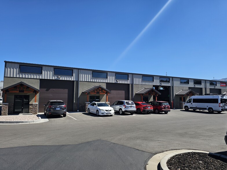 Primary Photo Of 760 S River Park Dr, Riverdale Industrial For Lease