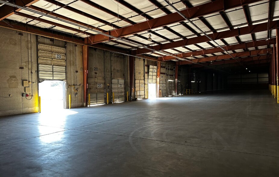 More Photos Of 3001 N Blackstock Rd, Spartanburg Warehouse For Lease