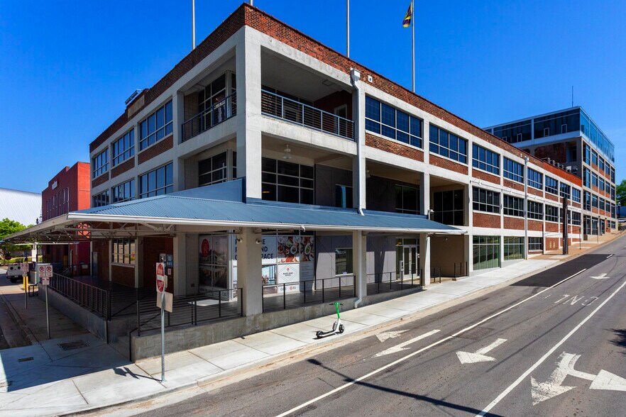More Photos Of 300 2nd Ave S, Nashville Office For Sale