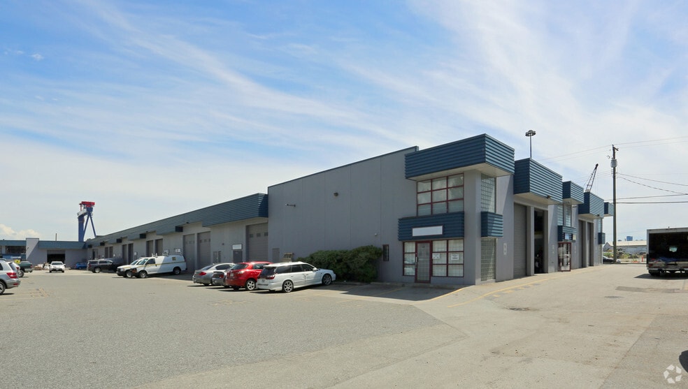 More Photos Of 1305 Welch St, North Vancouver District Service For Sale