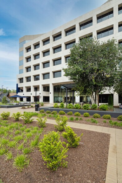 More Photos Of 5511 Capital Center Dr, Raleigh Office For Lease