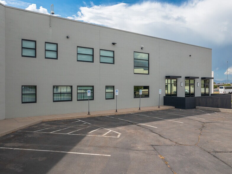 More Photos Of 1278-1296 Sandhill Rd, Orem Office For Sale