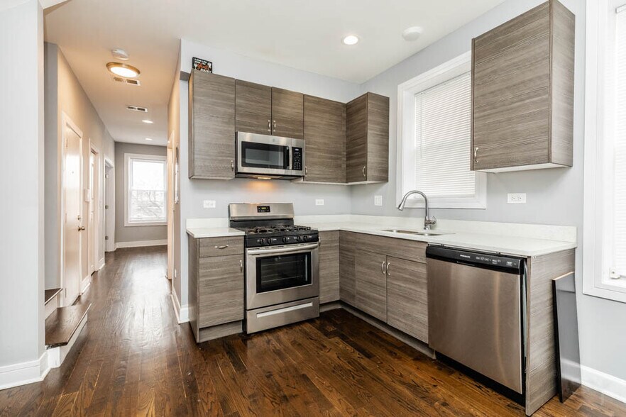 More Photos Of 2353 W 18th Pl, Chicago Apartments For Sale