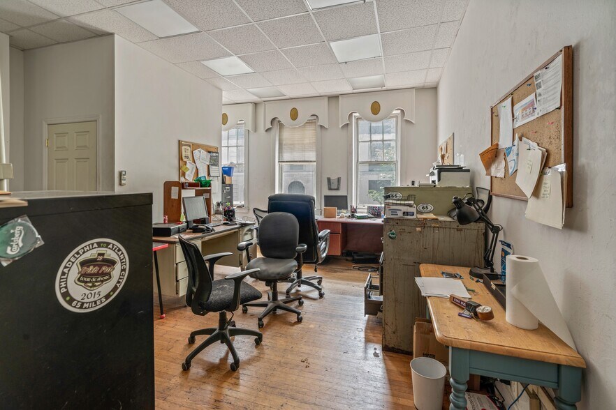 More Photos Of 2007-2011 Walnut St, Philadelphia Apartments For Sale