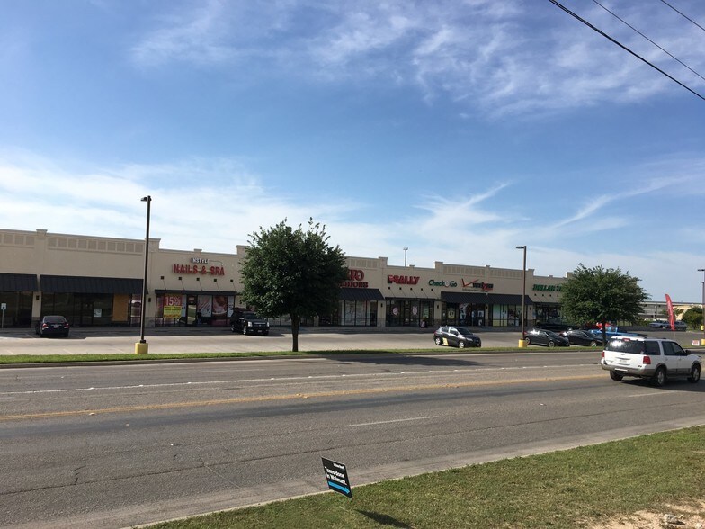 More Photos Of W 29th St, San Angelo Unknown For Lease