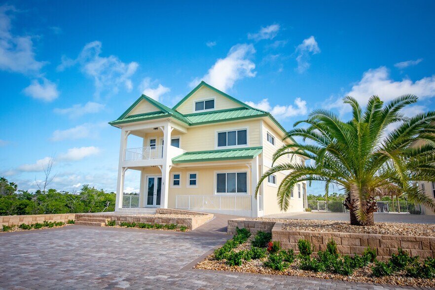 More Photos Of 2394 Coco Plum Dr, Marathon Specialty For Sale