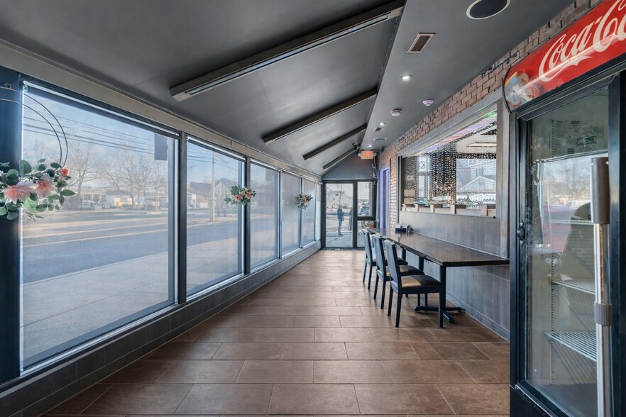 More Photos Of 82 Montgomery Ave, Long Branch Fast Food For Lease