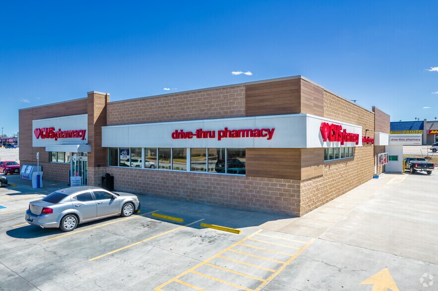 Primary Photo Of 2702 Valwood Pkwy, Farmers Branch Drugstore For Sale