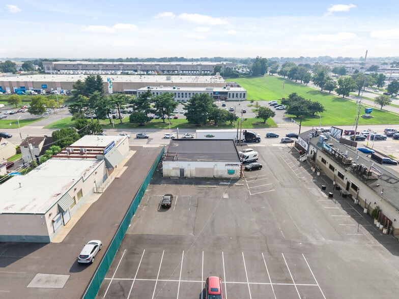 More Photos Of 2719-2745 Comly Rd, Philadelphia Office For Sale