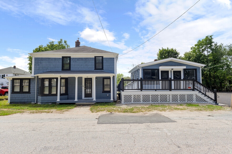 Primary Photo Of 14 W Natick Rd, Warwick Apartments For Sale