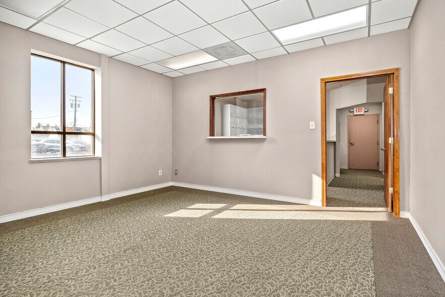 More Photos Of 5245 Schaefer Rd, Dearborn Medical For Sale