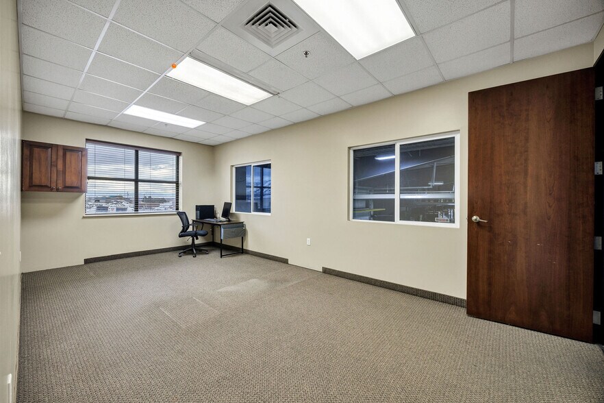More Photos Of 3775 N 200 W, Hyde Park Service For Lease
