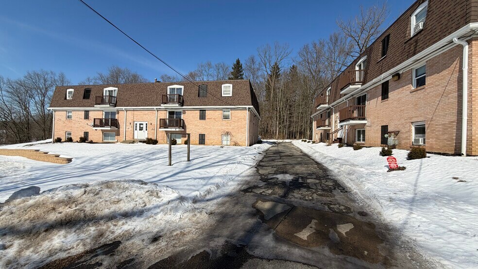 More Photos Of 3100 Beal St, Warren Apartments For Sale