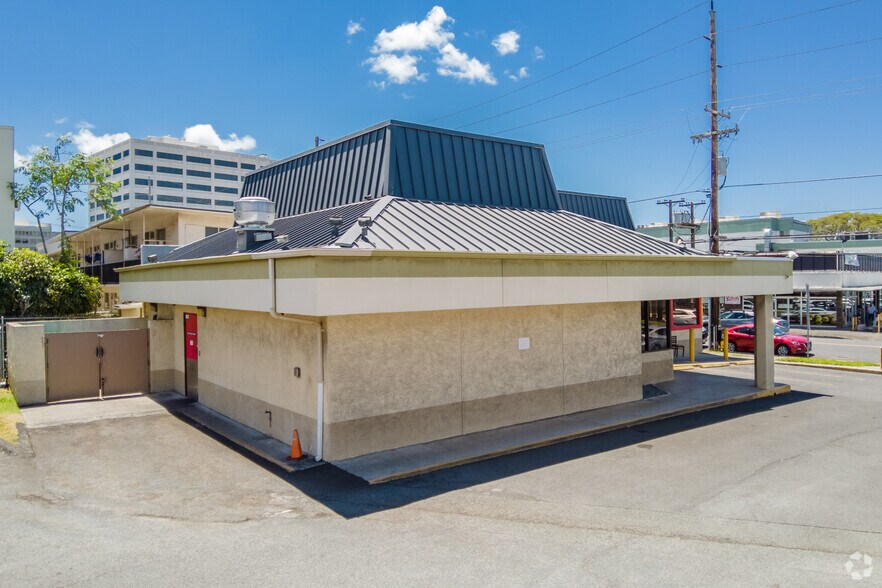 More Photos Of 516 N Kuakini St, Honolulu Restaurant For Lease
