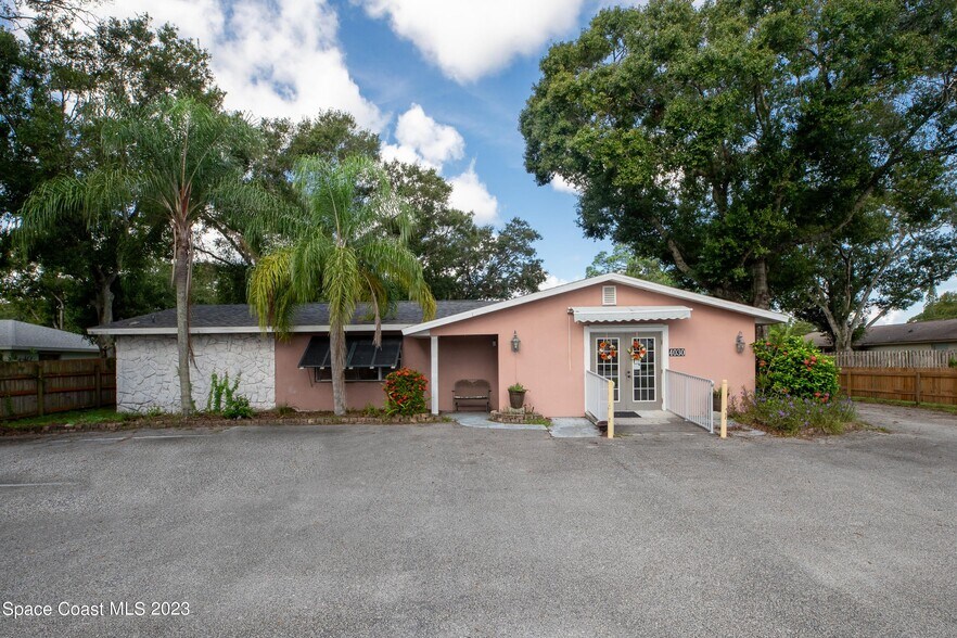 More Photos Of 4030 Minton Rd, Melbourne Office For Sale