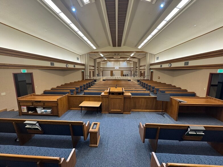 More Photos Of 14219 49th St, Vancouver Religious Facility For Sale