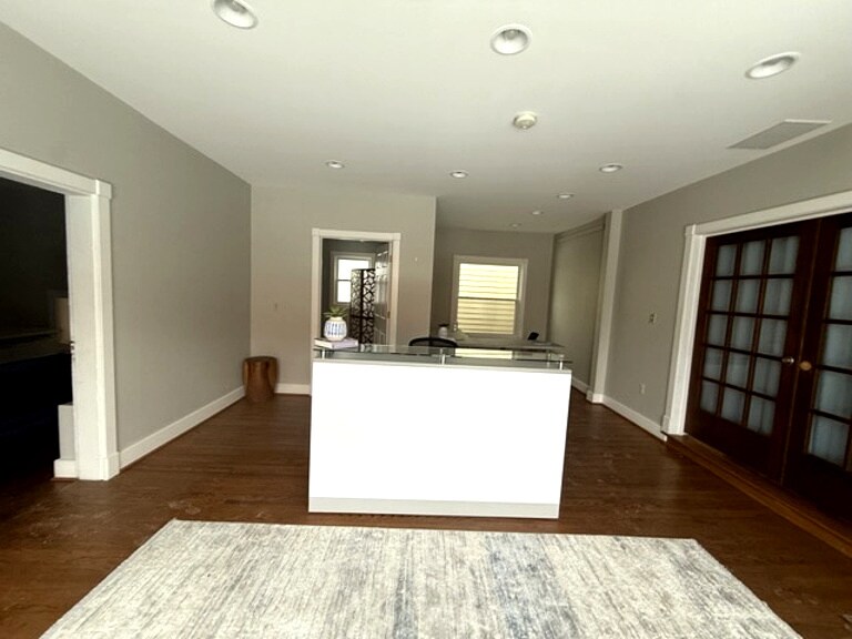 More Photos Of 256 S Water St, Marine City Storefront Retail Residential For Lease