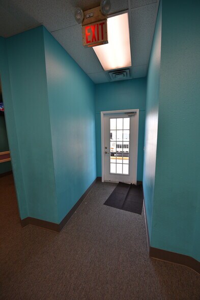 More Photos Of 5114-5134 Us Highway 19, New Port Richey Unknown For Lease