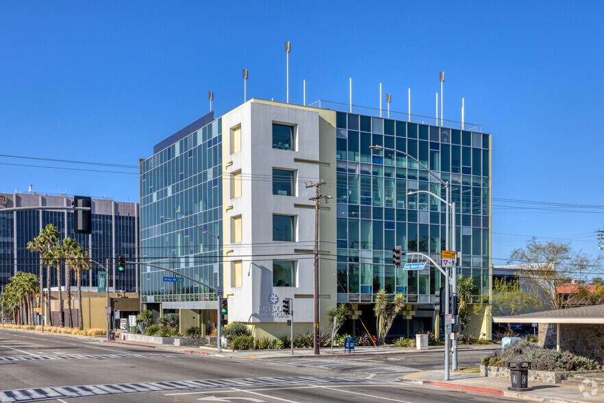 More Photos Of 3777 Long Beach Blvd, Long Beach Office For Sale