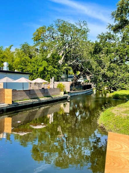 More Photos Of 1201-1239 S 4th St, Saint Petersburg Unknown For Lease