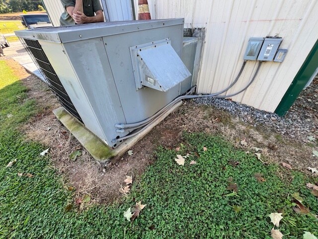 More Photos Of 222 S Center, Connellys Springs Freestanding For Sale