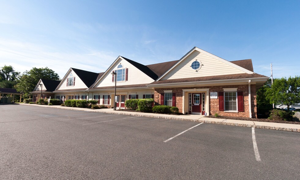 More Photos Of 46 Vreeland Dr, Skillman Unknown For Lease