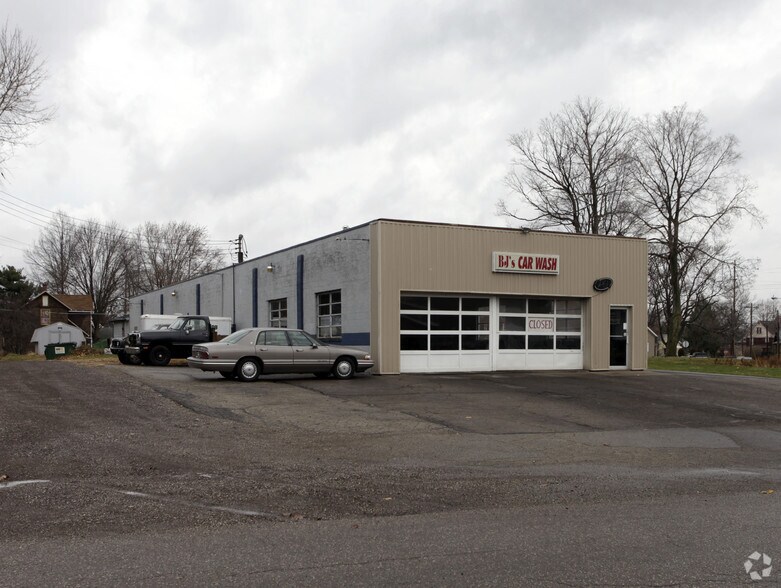 More Photos Of 44 E Harrison St, Alliance Carwash For Sale