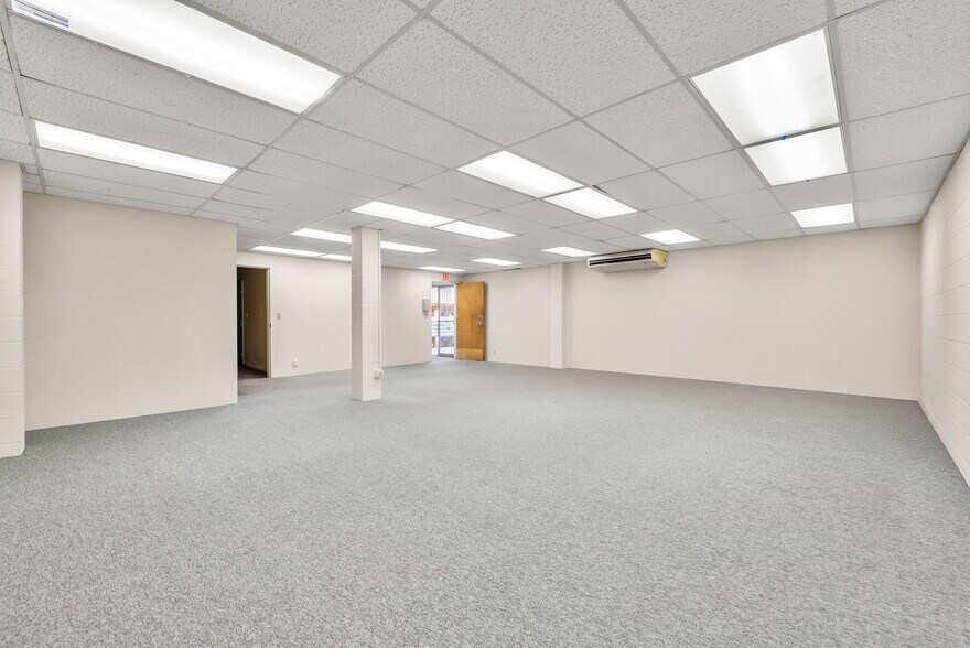More Photos Of 1917 Colburn St, Honolulu Office For Sale