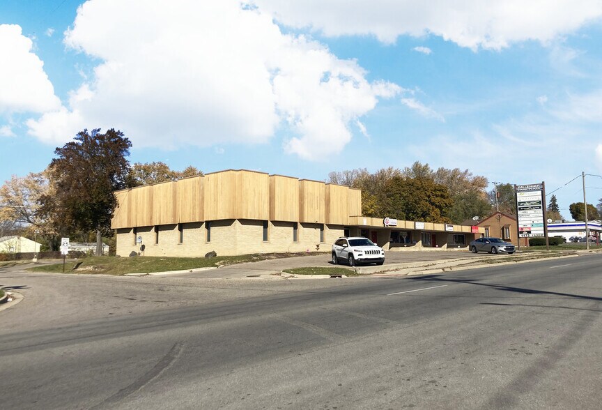 More Photos Of 1173 N Ballenger Hwy, Flint Office For Sale