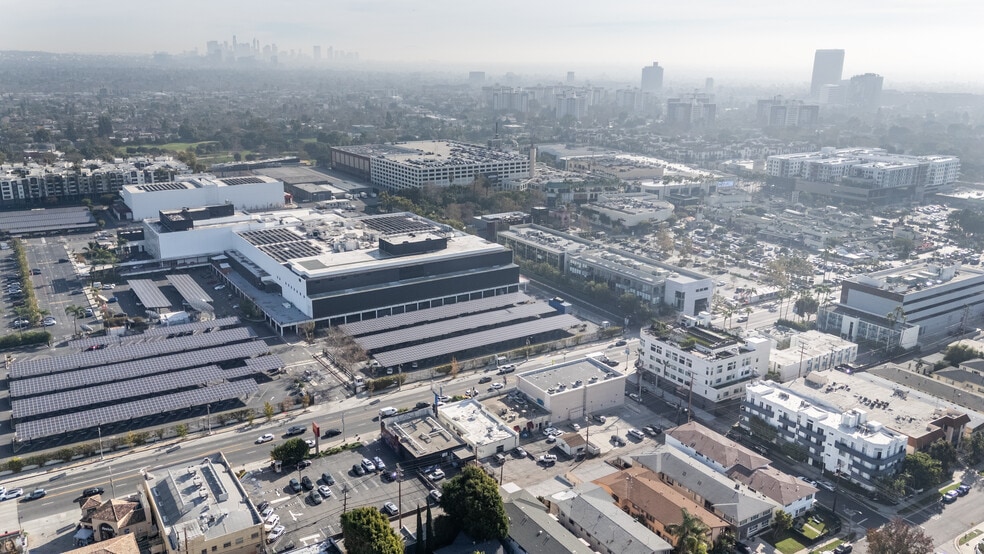 More Photos Of 115 N Fairfax Ave, Los Angeles Freestanding For Sale