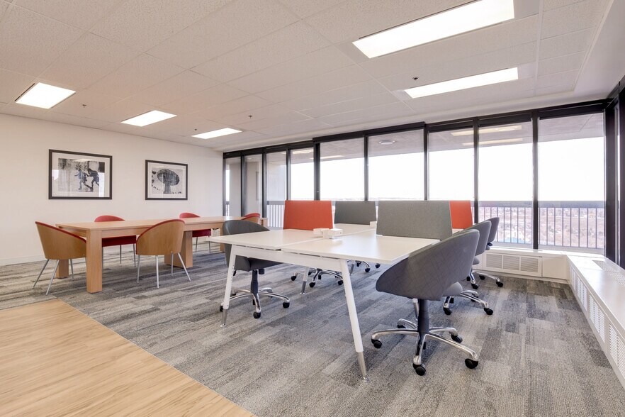 More Photos Of 639 5th Ave SW, Calgary Coworking Space
