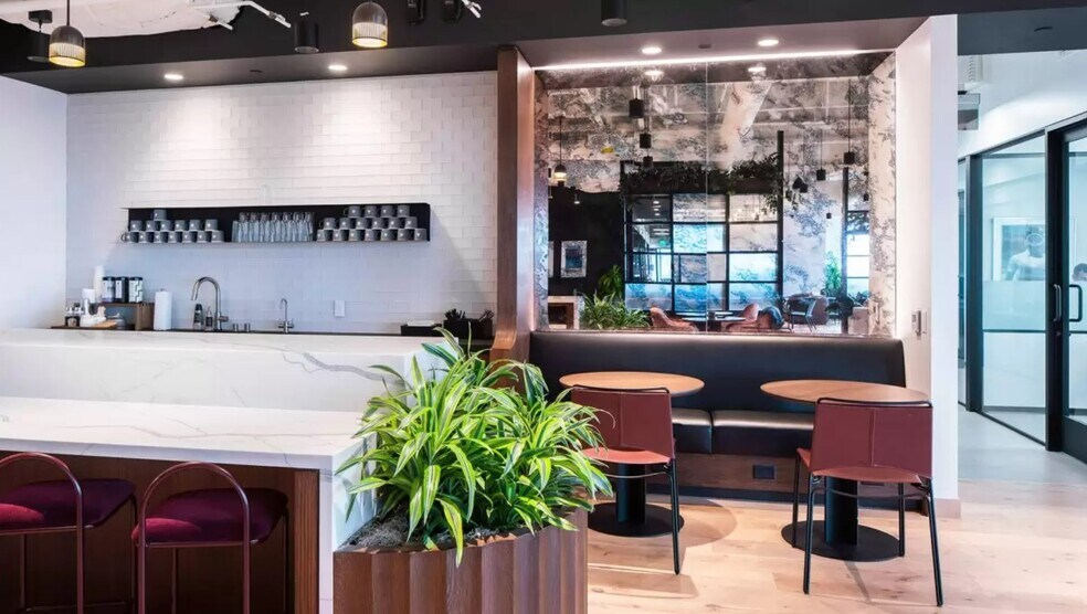 More Photos Of 6701 Center Dr W, Los Angeles Office For Lease