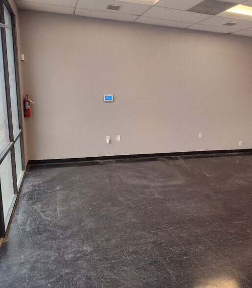 More Photos Of 5251 Timberhill, San Antonio Unknown For Lease