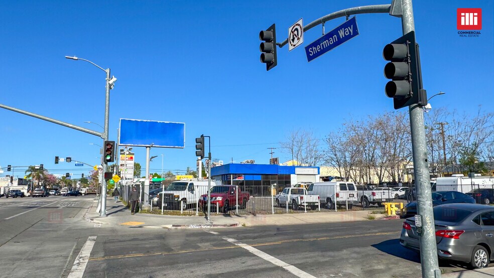 More Photos Of 21339 Sherman Way, Canoga Park Freestanding For Sale