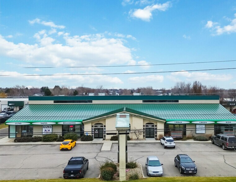 Primary Photo Of 11505 Fairview Ave, Boise Freestanding For Sale