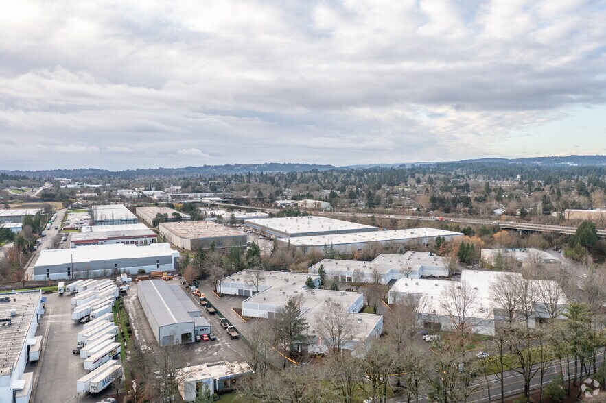 More Photos Of 10950 SW 5th St, Beaverton Warehouse For Lease