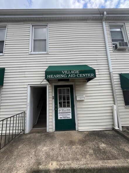 More Photos Of 1 E Main St, Thurmont Storefront Retail Office For Lease