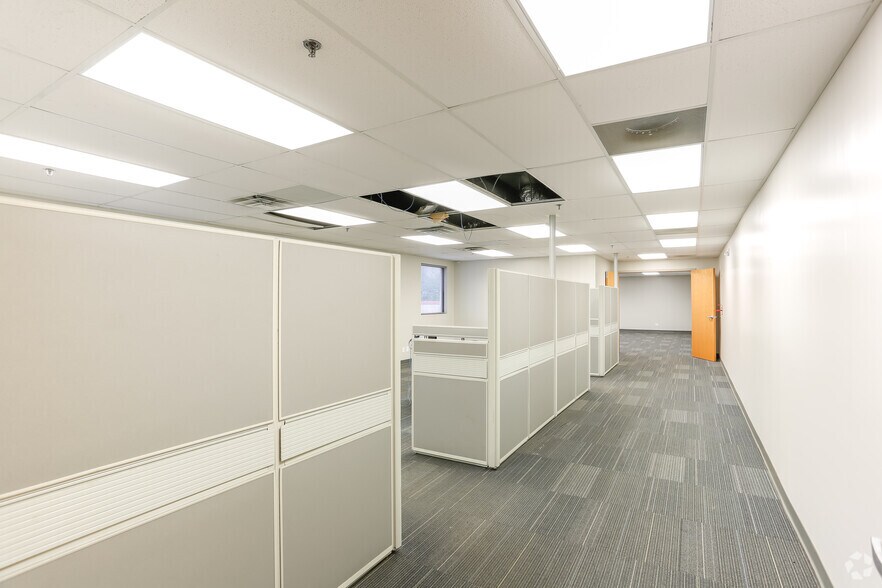 More Photos Of 1315 W 12th St, Kansas City Warehouse For Sale