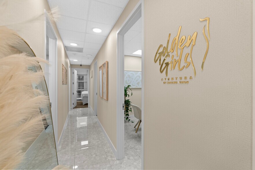 More Photos Of 2820 NE 214th St, Aventura Loft Creative Space For Sale