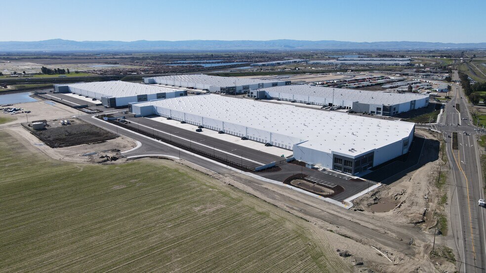 More Photos Of 3458 Yosemite Ave, Lathrop Industrial For Sale