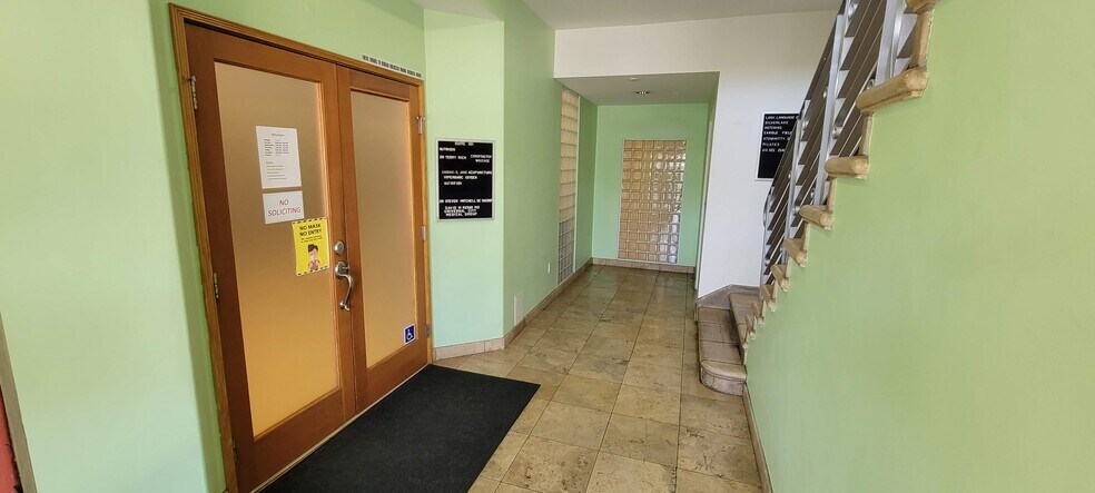More Photos Of 4789 Vineland Ave, North Hollywood Medical For Lease