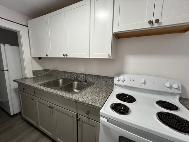 More Photos Of 1331 Longwood St, West Palm Beach Apartments For Sale