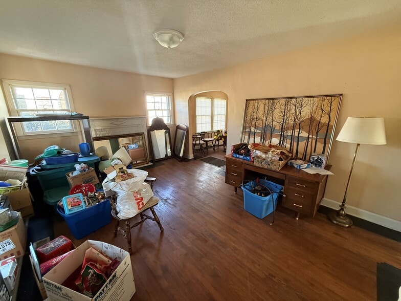 More Photos Of 317 Longwood Dr SW, Huntsville Office Residential For Sale