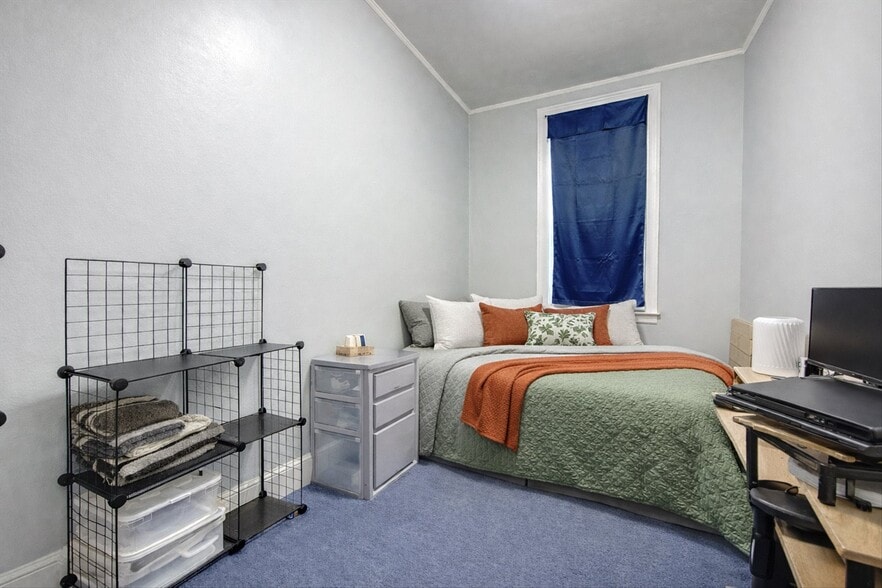 More Photos Of , Astoria Multifamily For Sale