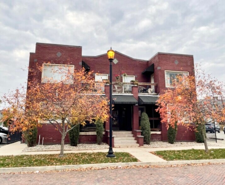 More Photos Of 117 Franklin Pl, South Bend Apartments For Sale