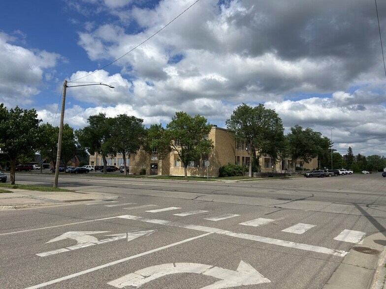 More Photos Of 117 3rd St E, Park Rapids Apartments For Sale