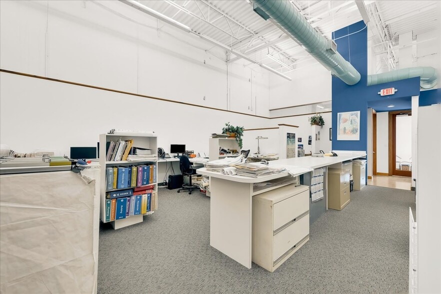 More Photos Of 2830 W State Road 84, Fort Lauderdale Flex For Sale