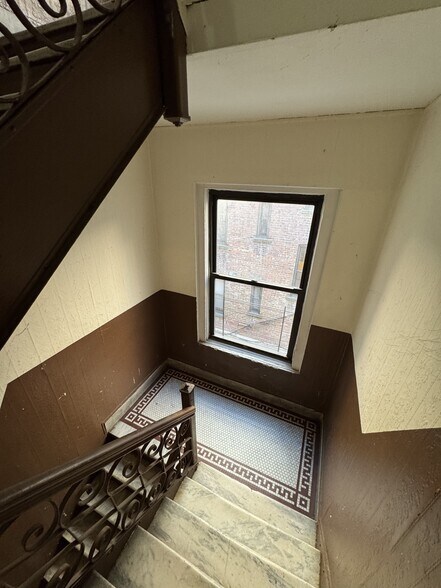 More Photos Of 251 E 236th St, Bronx Apartments For Sale